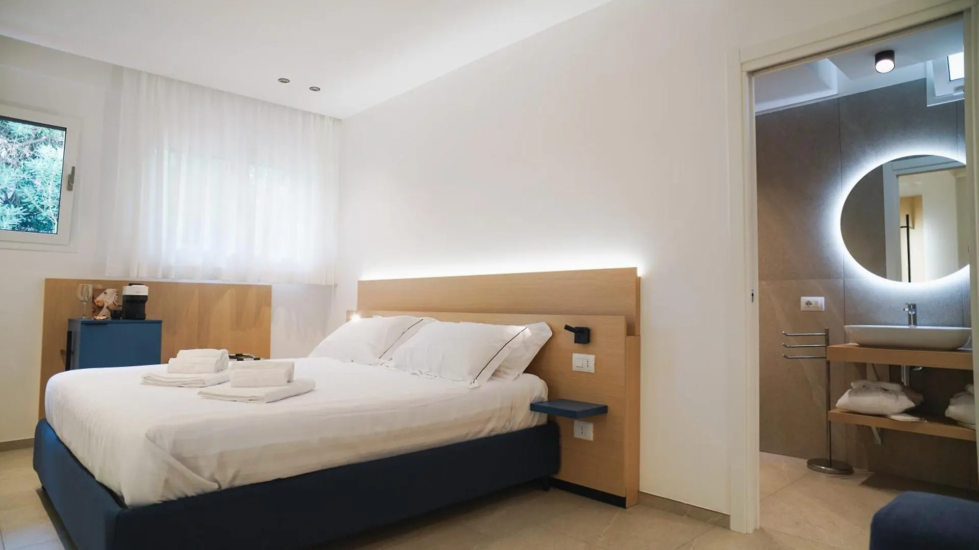 Regina Elena Luxury Apartments モンデッロ 0*,